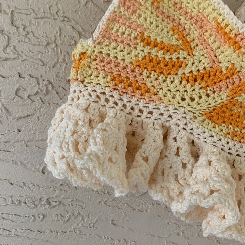 SIZE L/XL Handmade Crochet Crop Top - Picture 4 of 9